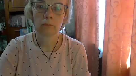 Vanillaxcreamy online show from March 6, 2025, 10:30 am