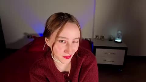 Elizabeth online show from September 24, 2025, 1:53 am