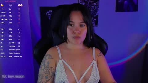 Vanne Moon online show from October 28, 2025, 2:37 am