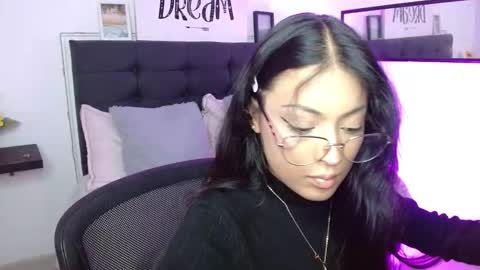 vane online show from September 30, 2025, 7:41 pm