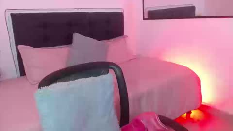 vane online show from February 21, 2026, 10:33 pm