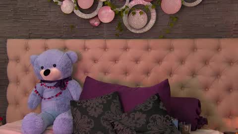 Vanessa online show from March 10, 2026, 3:06 pm