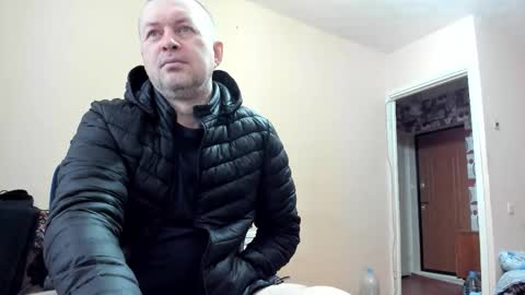 vano_822 online show from November 19, 2025, 6:57 am