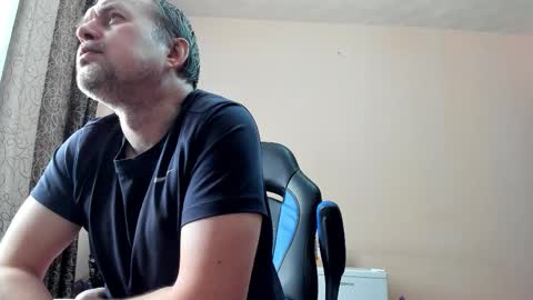 Snapshot of vano_822 chatting on February 6, 2026, 9:45 am vano_822 online show from February 6, 2026, 9:45 am