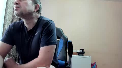 Snapshot of vano_822 chatting on February 15, 2026, 9:41 am vano_822 online show from February 15, 2026, 9:41 am