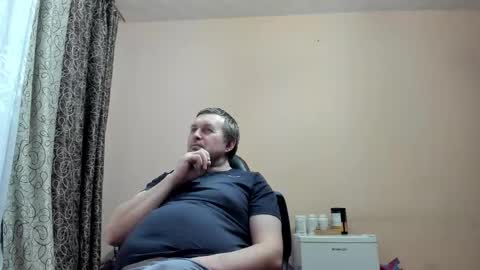 Snapshot of vano_822 chatting on February 25, 2026, 10:30 pm vano_822 online show from February 25, 2026, 10:30 pm