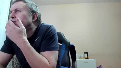 Snapshot of vano_822 chatting on February 27, 2026, 11:05 pm vano_822 online show from February 27, 2026, 11:05 pm