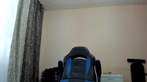 Snapshot of vano_822 chatting on April 9, 2026, 6:19 am vano_822 online show from April 9, 2026, 6:19 am