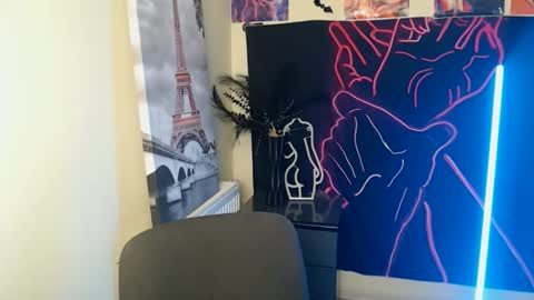 Vanessa online show from October 11, 2025, 7:07 am