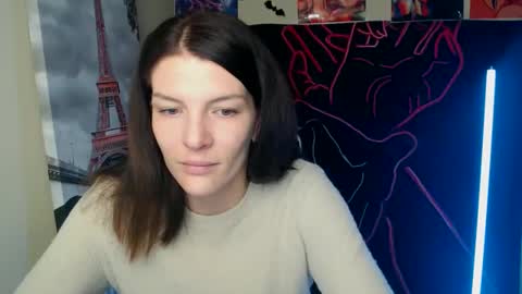 Vanessa online show from October 17, 2025, 7:00 am