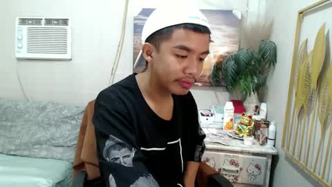 vanxxx2005 online show from March 2, 2025, 12:22 pm