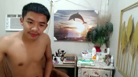 vanxxx2005 online show from March 2, 2025, 3:27 pm