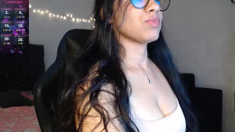 Snapshot of vanyxxxx chatting on November 24, 2025, 2:22 am vanyxxxx online show from November 24, 2025, 2:22 am