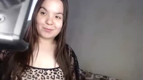 Var Kiss online show from October 27, 2025, 5:44 am