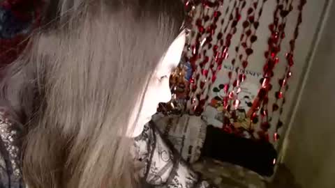 Var Kiss online show from March 23, 2026, 3:05 pm