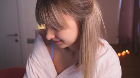 Heeeeey Im Hanna the art of tease  online show from December 15, 2024, 4:07 am