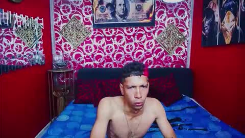 Esteban online show from April 22, 2026, 2:40 pm