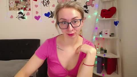 Vasilisa online show from March 8, 2025, 5:59 am