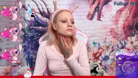 Snapshot of vasya_sylvia chatting on December 4, 2024, 12:03 pm Vasya Sylvia online show from December 4, 2024, 12:03 pm