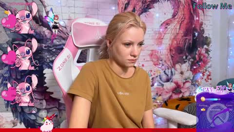 Snapshot of vasya_sylvia chatting on December 9, 2024, 3:33 pm Vasya Sylvia online show from December 9, 2024, 3:33 pm