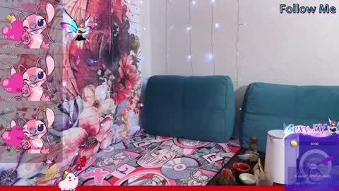 Snapshot of vasya_sylvia chatting on December 22, 2024, 1:00 pm Vasya Sylvia online show from December 22, 2024, 1:00 pm