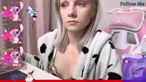 Snapshot of vasya_sylvia chatting on February 13, 2025, 4:07 pm Vasya Sylvia online show from February 13, 2025, 4:07 pm