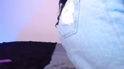 Vayolett Bass online show from January 31, 2025, 8:43 pm