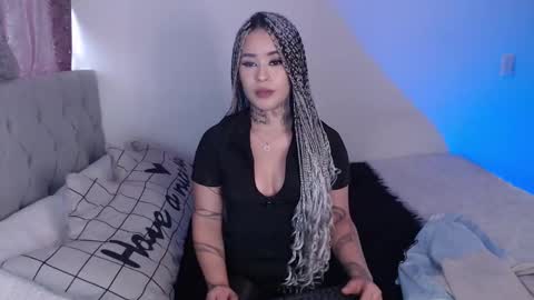 Vayolett Bass online show from March 8, 2025, 8:35 pm