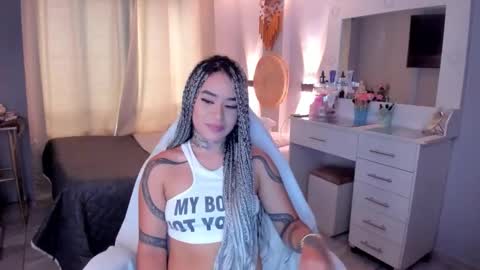 Vayolett Bass online show from January 10, 2026, 9:05 pm