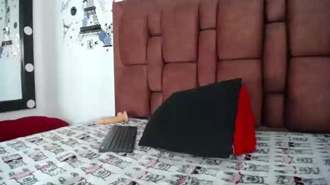 Bleer online show from November 7, 2025, 8:31 pm