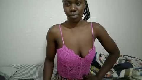 Snapshot of vee_gee chatting on May 22, 2026, 9:04 am leeser online show from May 22, 2026, 9:04 am