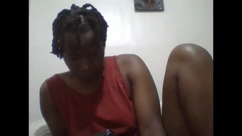 Snapshot of vee_tommy chatting on May 19, 2026, 4:19 am Vee tommy online show from May 19, 2026, 4:19 am