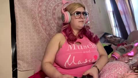 Veronica Lehane online show from February 18, 2025, 4:26 pm