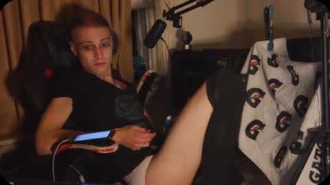 veelucious online show from October 11, 2025, 6:12 am