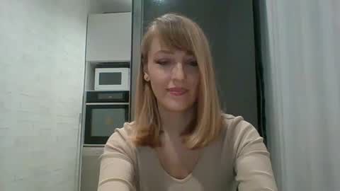 Veessa online show from April 30, 2026, 4:46 pm