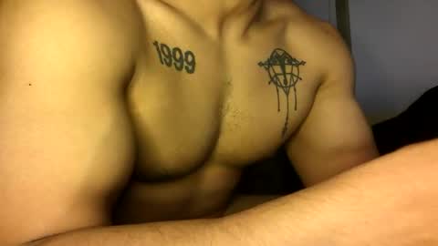 Vegas Love online show from April 16, 2026, 4:57 am