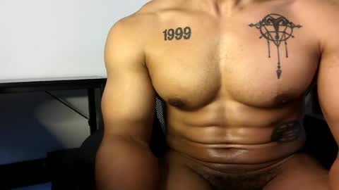 Snapshot of vegasluv702 chatting on July 5, 2026, 7:21 pm Vegas Love online show from July 5, 2026, 7:21 pm