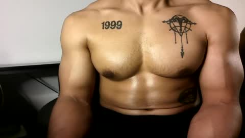 Snapshot of vegasluv702 chatting on July 18, 2026, 5:00 am Vegas Love online show from July 18, 2026, 5:00 am