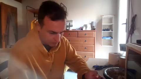 vegboy87 online show from November 18, 2025, 4:55 pm