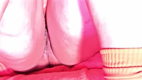 Snapshot of veheveun chatting on June 2, 2026, 5:37 pm Vehe Veun online show from June 2, 2026, 5:37 pm