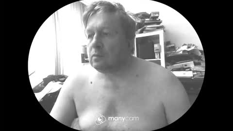 Snapshot of vejun2025 chatting on May 17, 2026, 11:17 am vejun2025 online show from May 17, 2026, 11:17 am