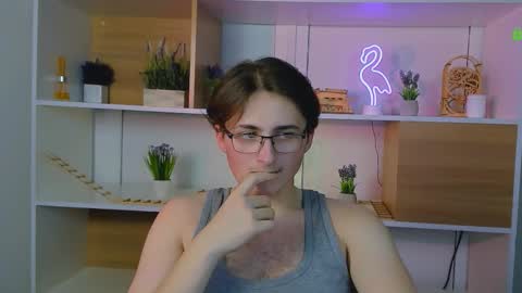 veldi_to online show from December 16, 2025, 12:26 am