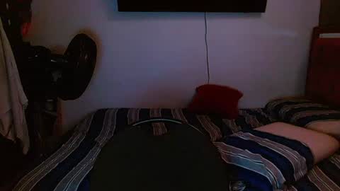 Snapshot of velk_hot1 chatting on July 8, 2026, 12:09 pm velk_hot1 online show from July 8, 2026, 12:09 pm