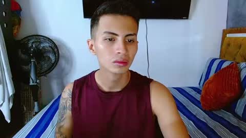 Snapshot of velk_hot1 chatting on July 9, 2026, 12:09 pm velk_hot1 online show from July 9, 2026, 12:09 pm