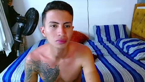 Snapshot of velk_hot1 chatting on July 14, 2026, 12:22 pm velk_hot1 online show from July 14, 2026, 12:22 pm