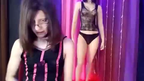 Vell Sye online show from November 16, 2025, 6:24 pm