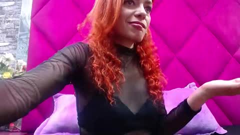 vellaparis online show from January 15, 2025, 3:50 pm