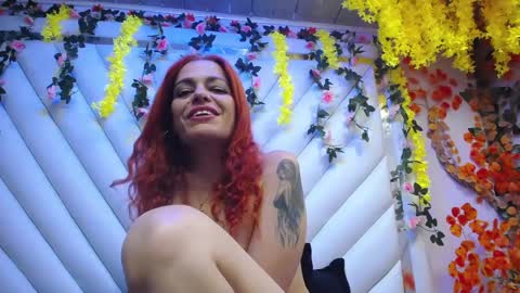 vellaparis online show from January 17, 2025, 5:08 pm