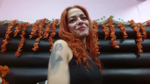 vellaparis online show from January 21, 2025, 1:22 pm