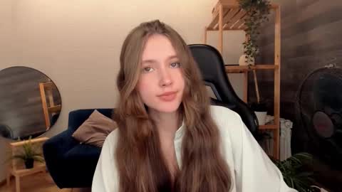 Snapshot of velvet_cherry chatting on September 23, 2025, 3:59 pm velvet_cherry online show from September 23, 2025, 3:59 pm